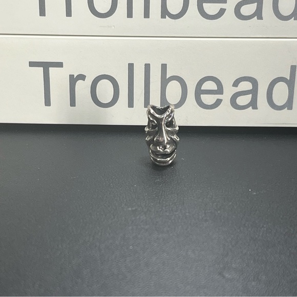 Trollbeads Retired Fabled Faces Bead - Picture 6 of 8
